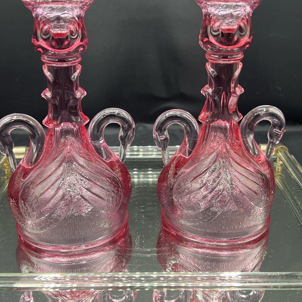 VTG set of 2 FENTON Elegant SWAN Pink Rose colored  Glass candle holders
